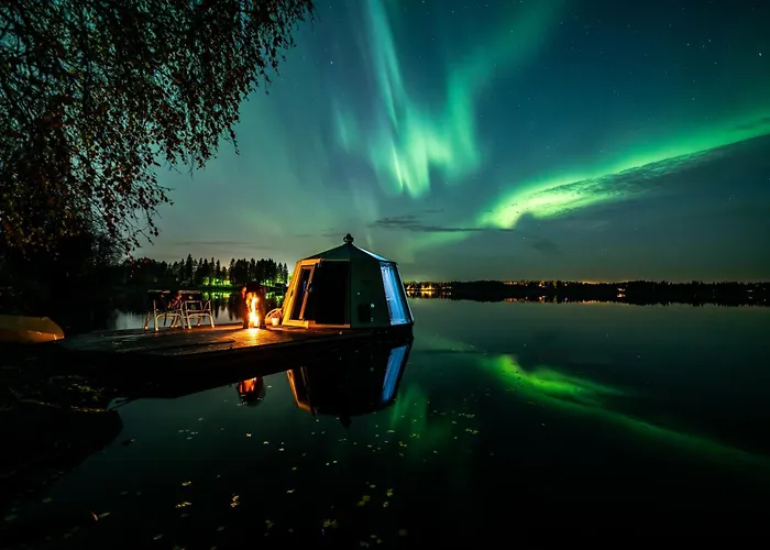 Arctic Guesthouse & Igloos