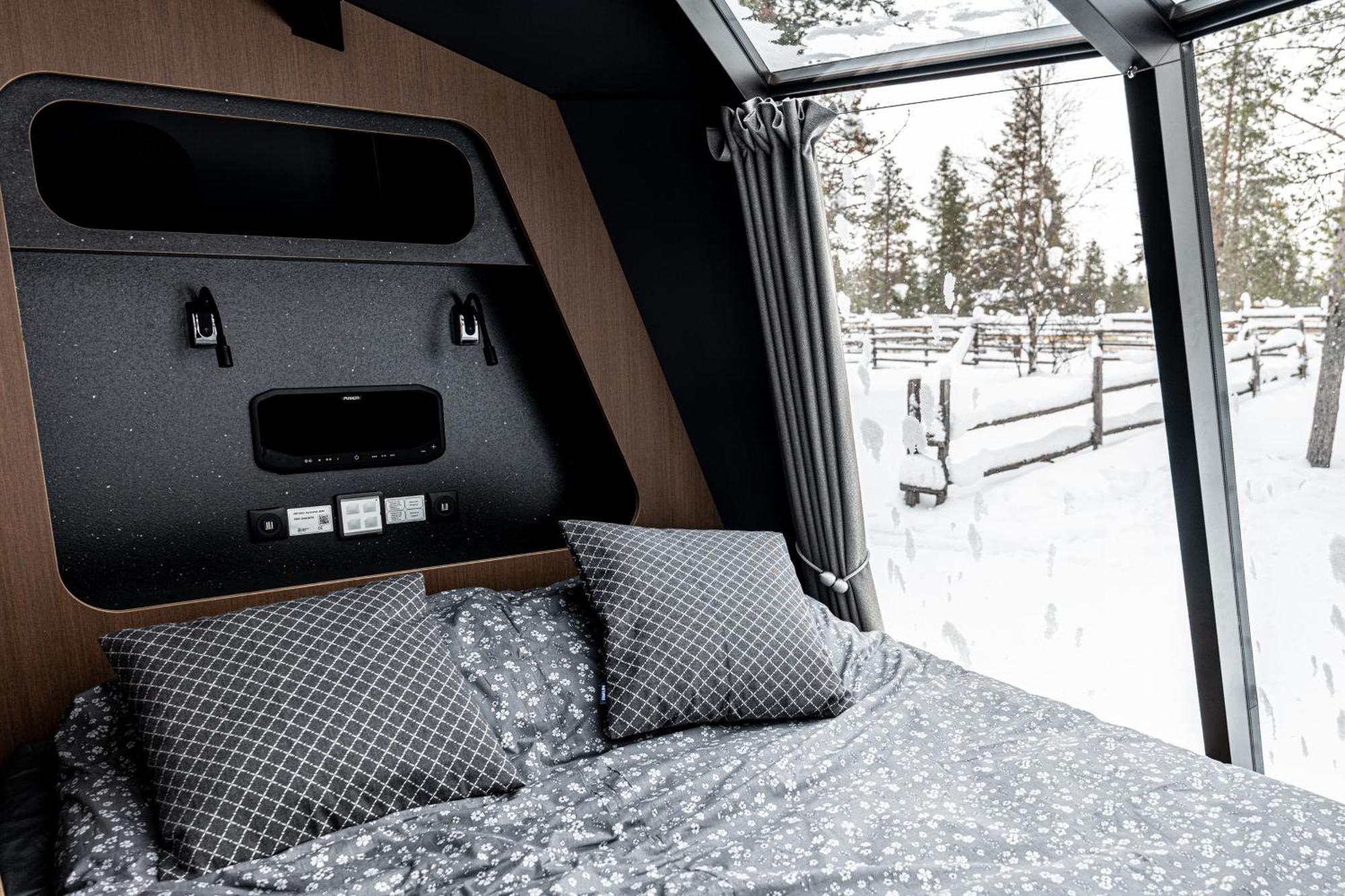 Inn Arctic & Igloos Ranua